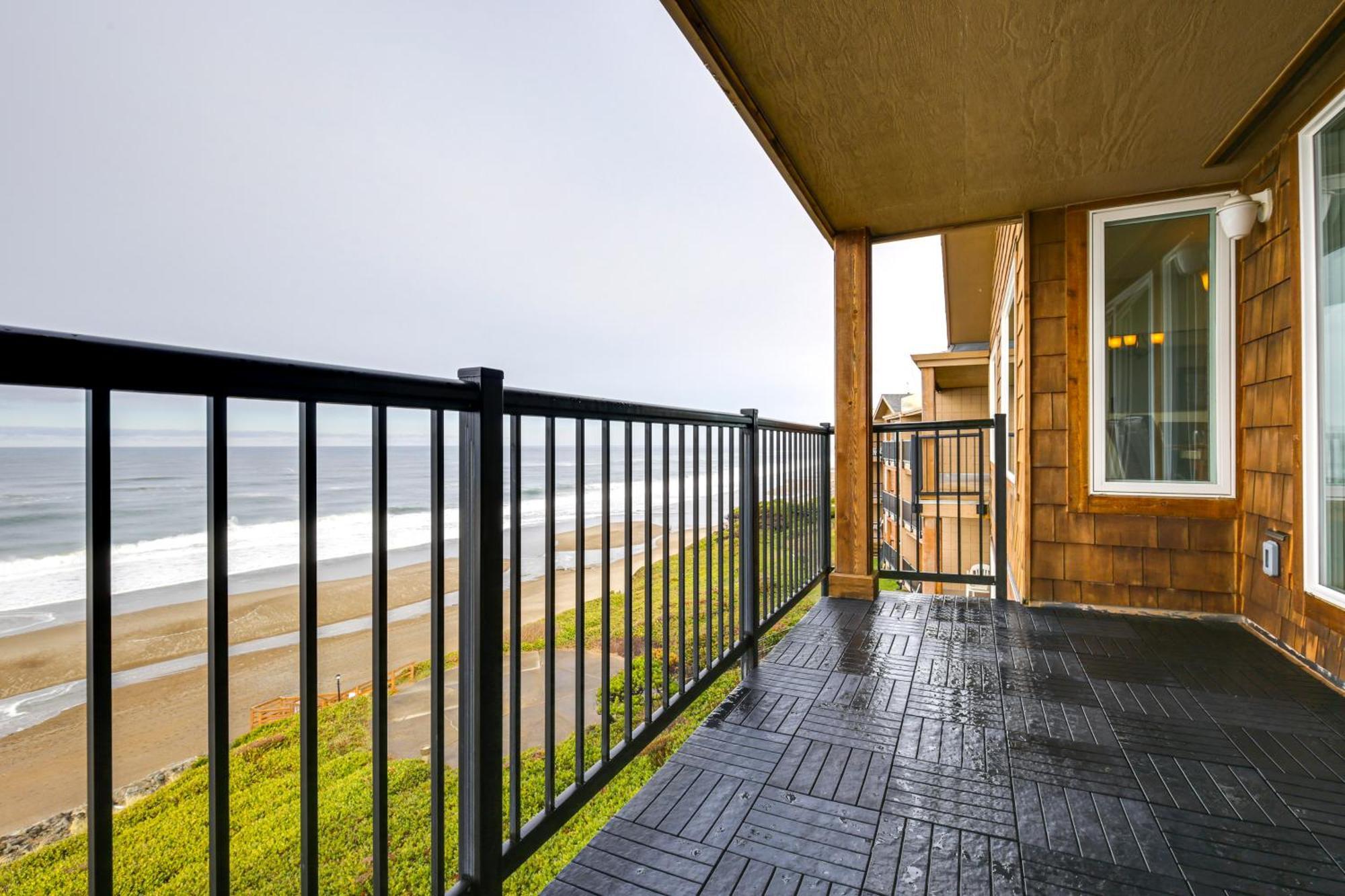 Lincoln City Condo Pool Access, Walk To Beach! Exterior photo